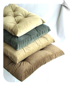 Microvelvet Tufted Cushion
